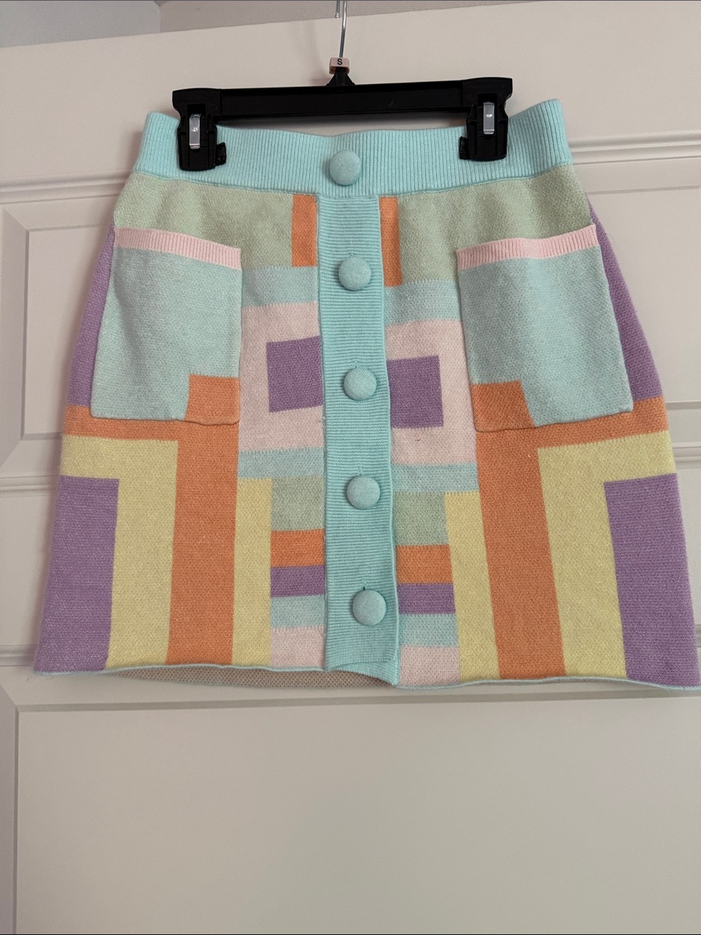 Storia Pastel Geometric Button-Front Mini Skirt - Mint, Lavender, Peach